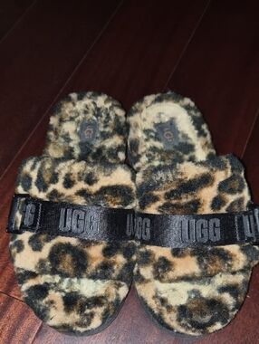 UGG Leopard-Print Fluff Slides with Black Logo Strap